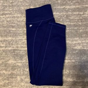 Fabletics powerhold